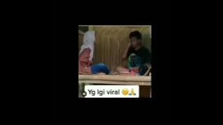 Yang lagi viral2 nya video ini..