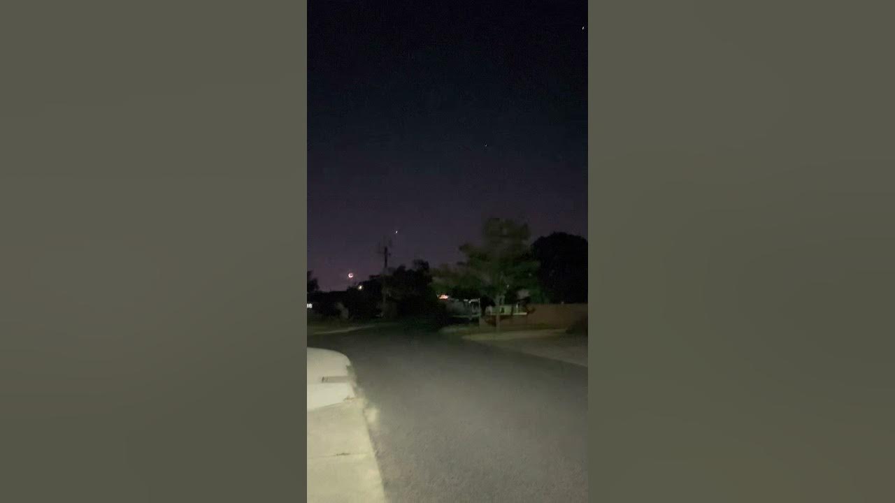 Fascinating skystacularAlignment of in Perth,Western Australia Dec. 6, 2021, 830pm