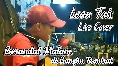 Berandal Malam di Bangku Terminal - Iwan fals ( Miko Live Cover Akustik )