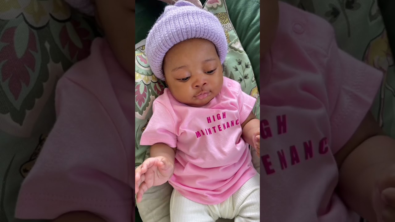 Baby Asante' face | Dj Zinhle and Murda bongs' child.