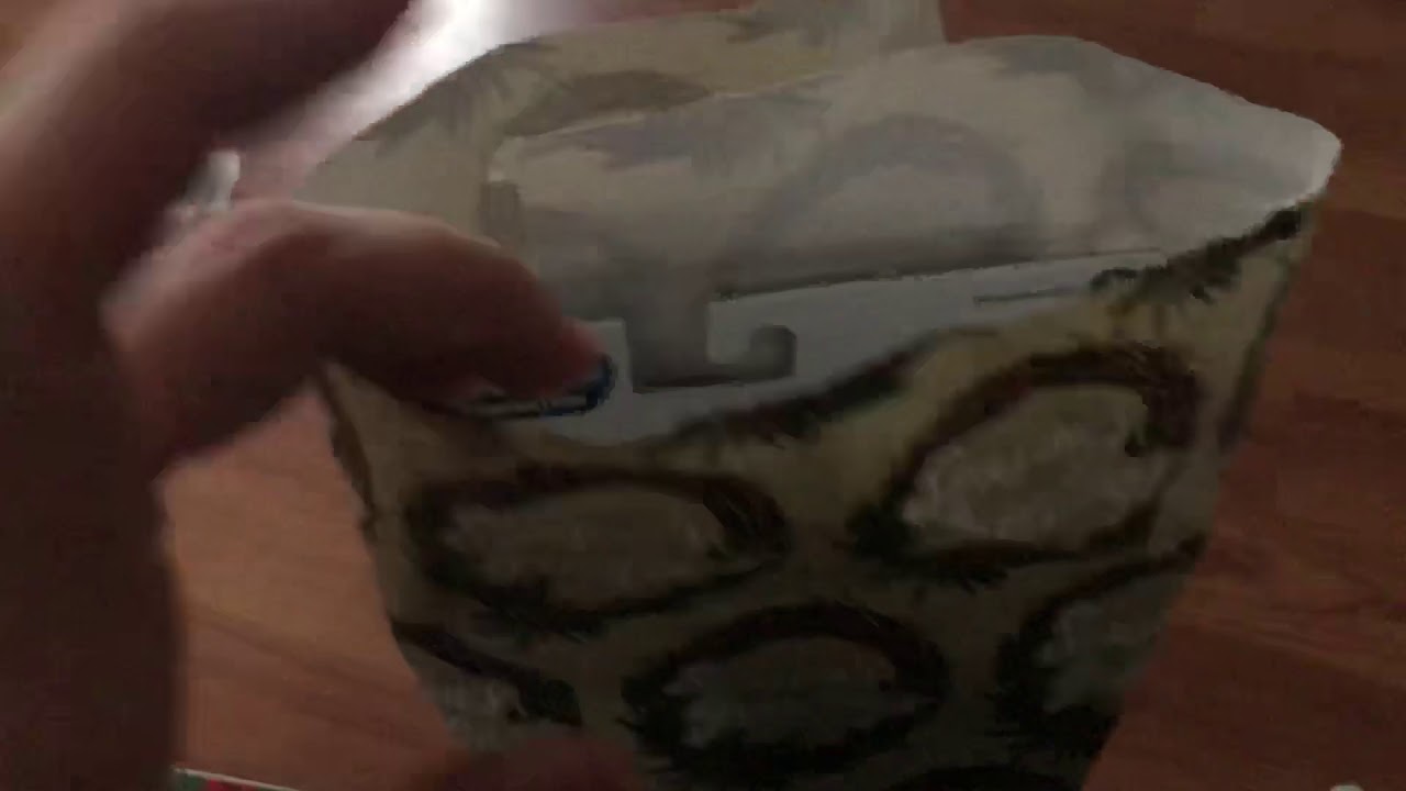 Smart wrapping techniques for odd shaped presents