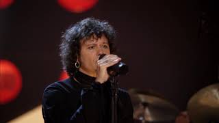 Video thumbnail of "Doscientos huesos y un collar de calaveras - Enrique Bunbury - BUNBURY MTV Unplugged"