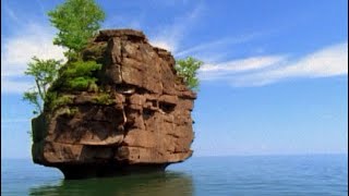 On the Edge of Gichigami - Voices of the Apostle Islands [audio described]