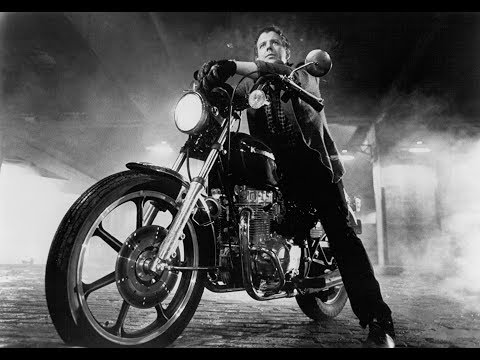 فيديو: كم عمر رستي جيمس في فيلم Rumble Fish؟