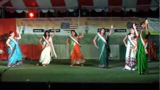 Suno Gaur Se Duniya Walo (Hindustani) (Dance)*