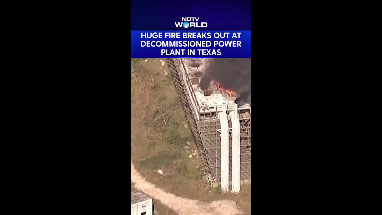 Massive Fire Breaks Out At A Decommissioned Power Plant In Texas City, No Casualties