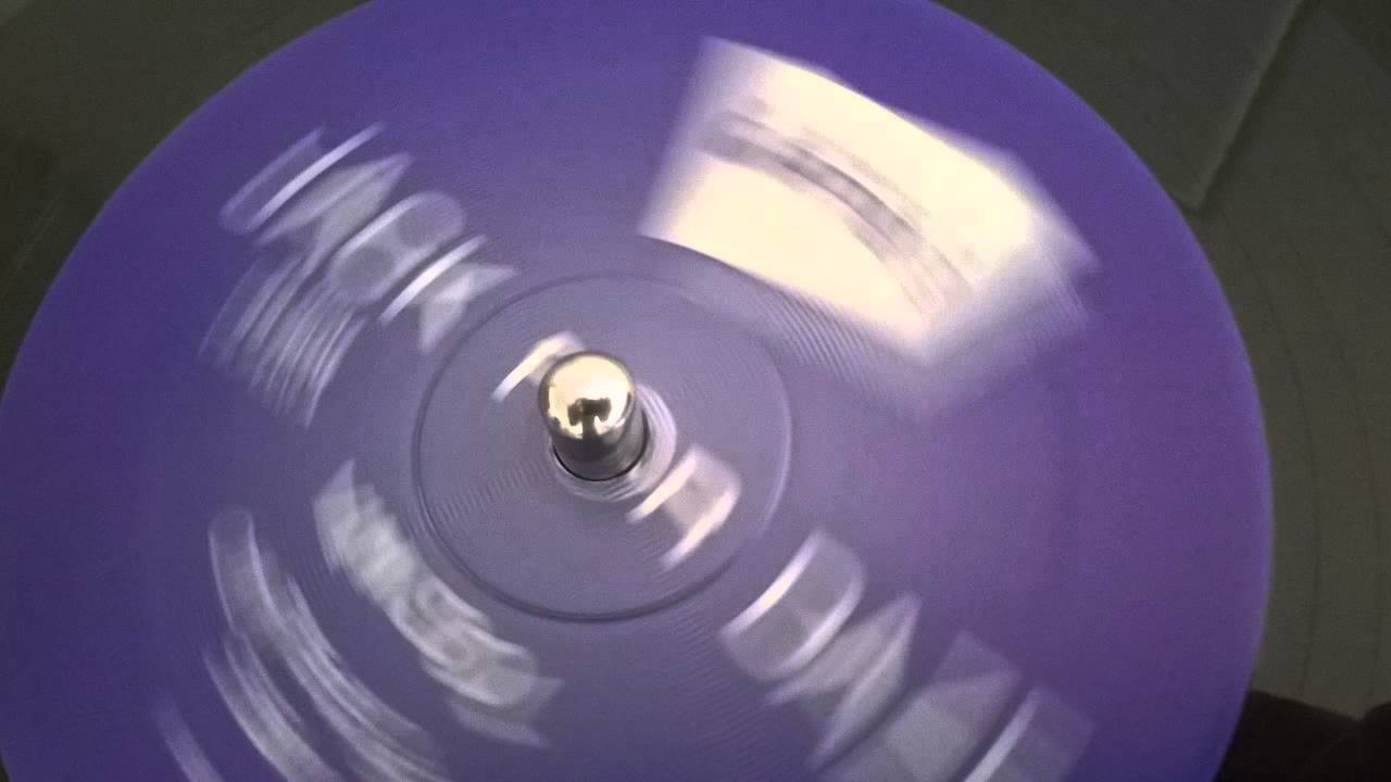 Vin Sol - Off the chain - CJFD23 auf YouTube ansehen Vin Sol - Off the chain - CJFD23 auf YouTube ansehen