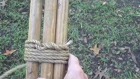 How to Tie a Tripod Lashing (with Plain Turns)