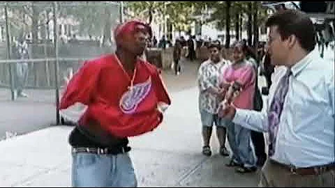 Tupac spitting at reporters (1994)