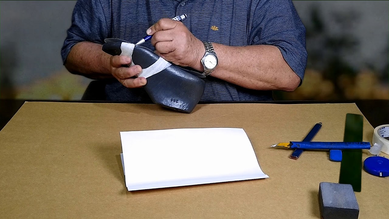 COMO MODELAR E ESCALAR CALÇADOS