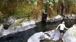 Quick dip in the Deschutes river!