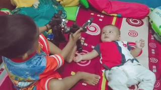 Baby cute is playing. SHB #4m3w