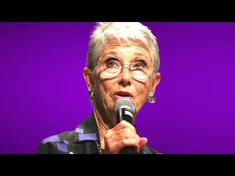 Video: Hur mycket är elinor donahue värd?