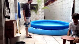 Lavando As Piscina Lapso De Tempo