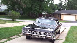 1968 Chevrolet Bel Air on 24"s -pulling back in