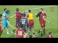 تشابك بالأيدي بين اللاعبين أثناء وبعد نهاية مباراة السالمية والنصر