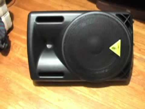 Behringer B212D Eurolive Powered PA Audio Speaker unboxing