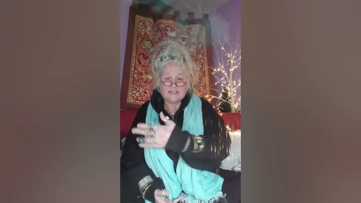 Facebook Live Talk Forum with Me- Lynn Rene MacDon...