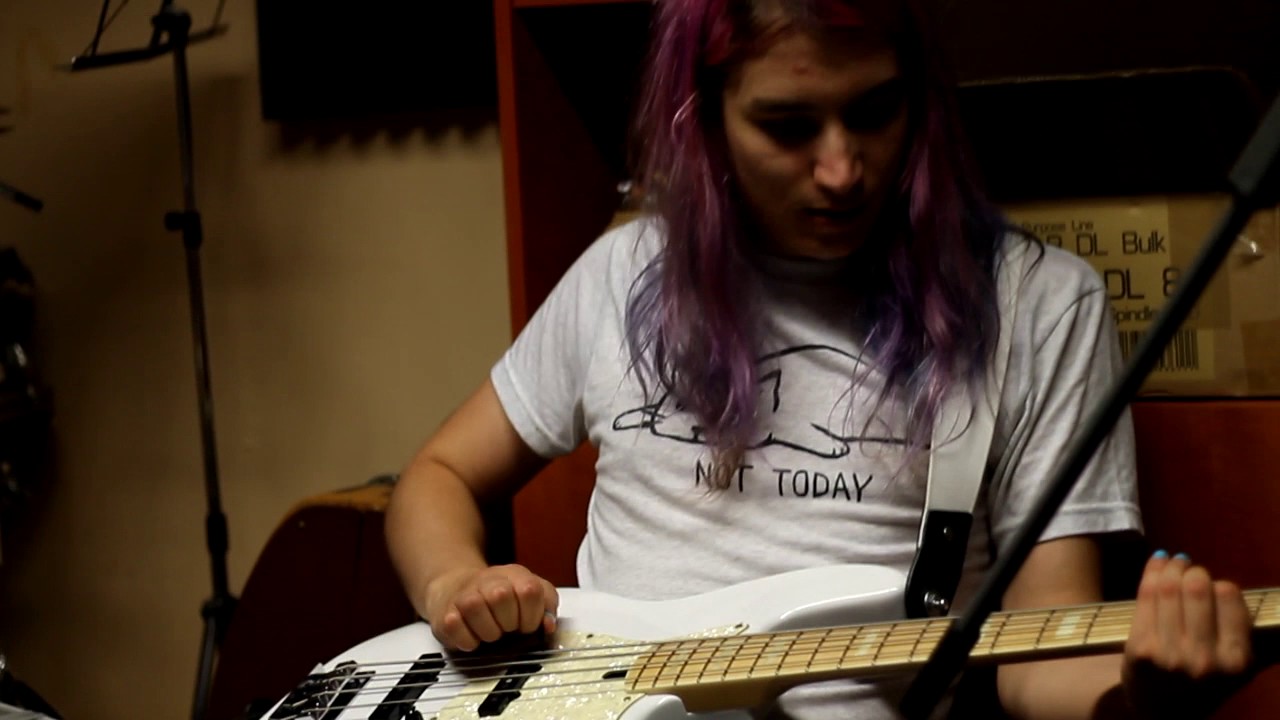 Dadaisticko Absurdní audiovizuální počin