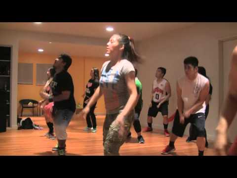 ZUMBA With Deekee - Limbo by Daddy Yankee