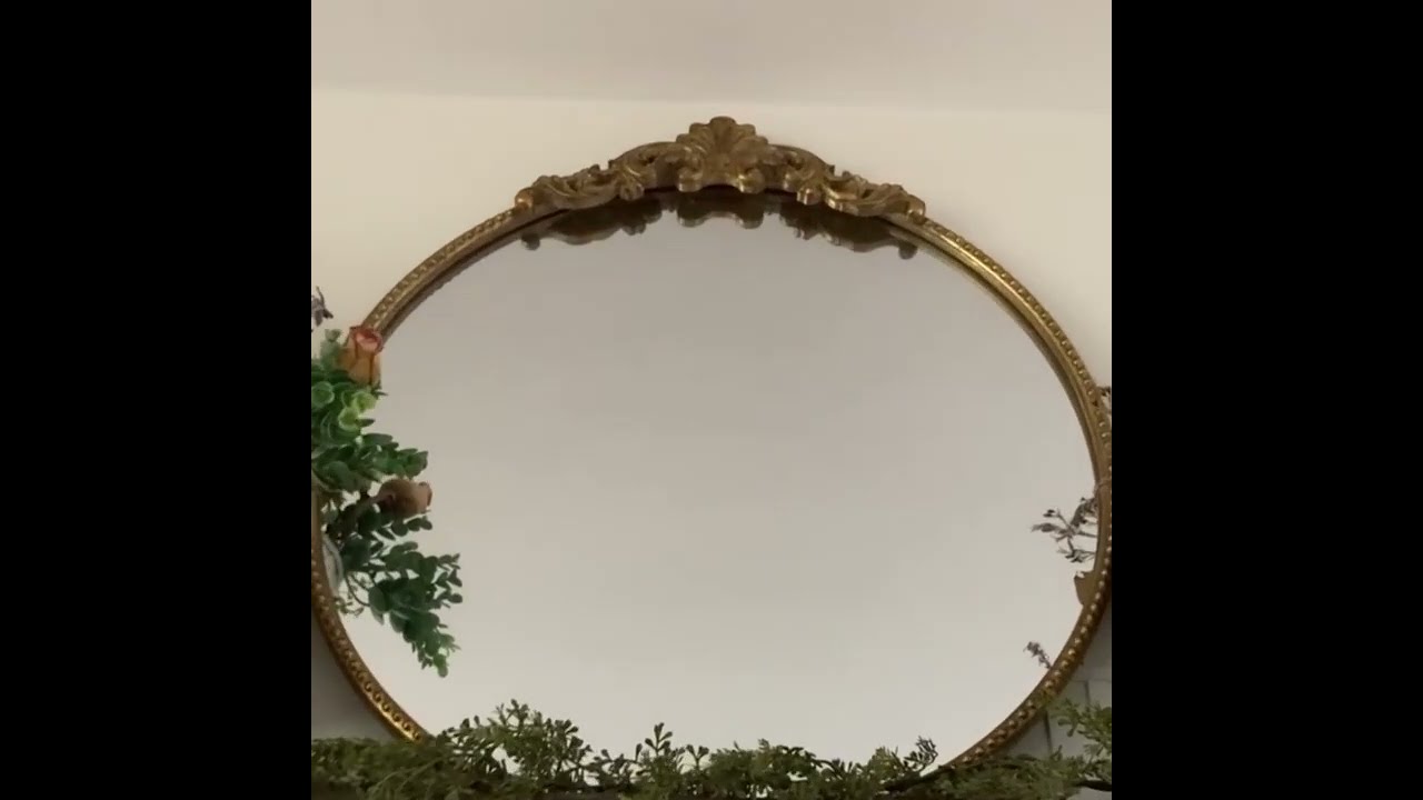 Round Gleaming Primrose Mirror | French Gold Ornate Filigree