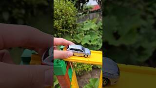 トミカ⭐銀のミニカーが坂道を走る走行試験! Tomica ⭐ Miniature Toy Car run a slope!! DRIVE TEST #そるちゃんねる #satisfying