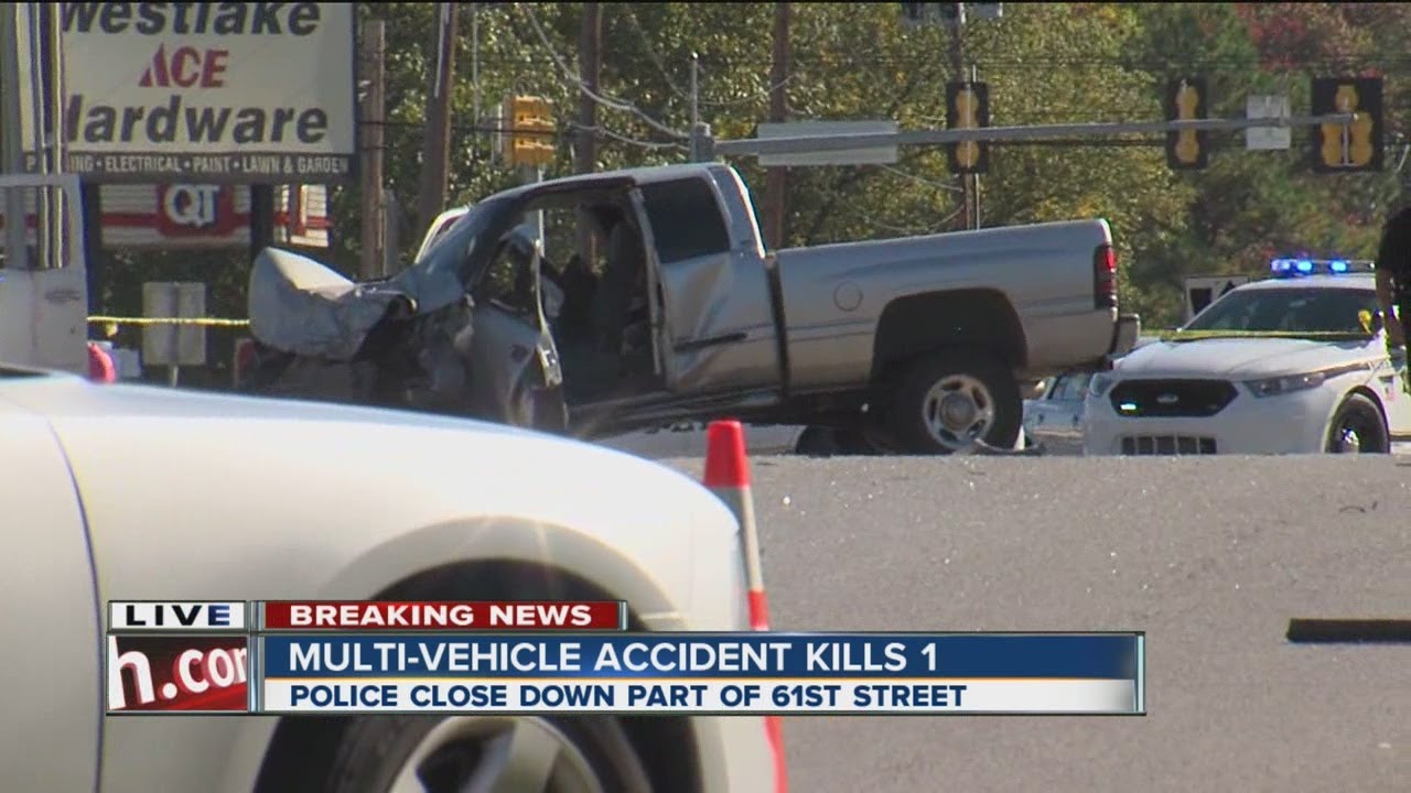 1 dead in 3-vehicle accident involving mail truck