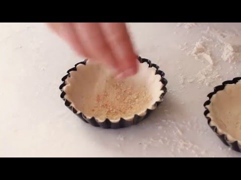 Video: Hoe Maak Je Kwarkdeeg Voor Taarten