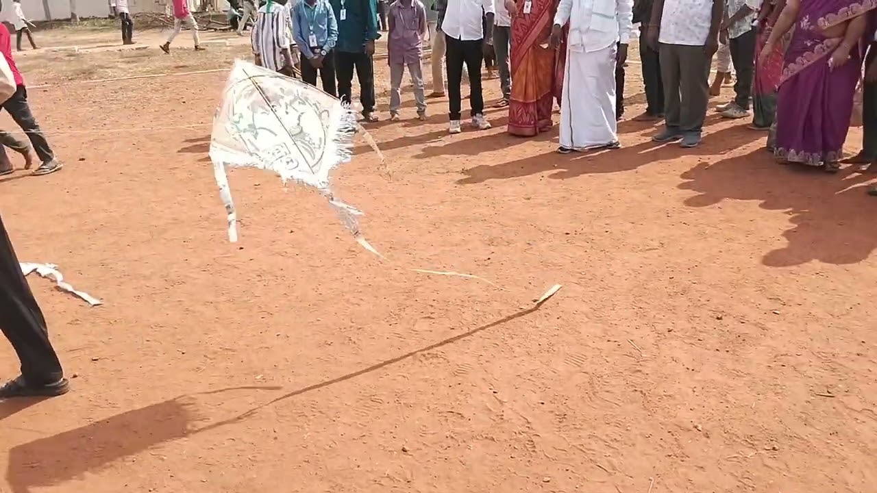SANKRANTI SAMBARALU...... KITES TIME...
