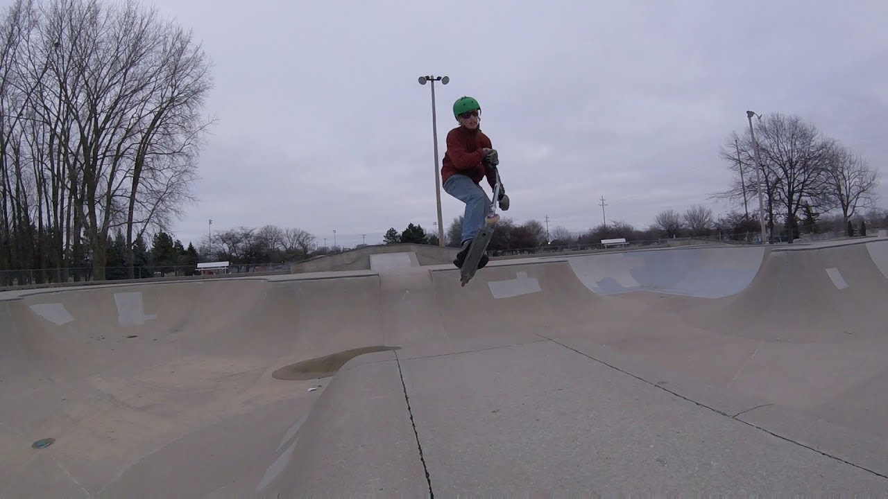 Infinity Shape Skating Ramp Infinity Skate Park - YouTube