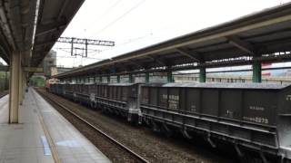 20160427_貨物列車百福站通過