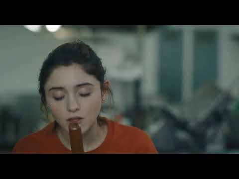 Vídeo: Patrimoni net de Natalia Dyer: wiki, casat, família, casament, sou, germans