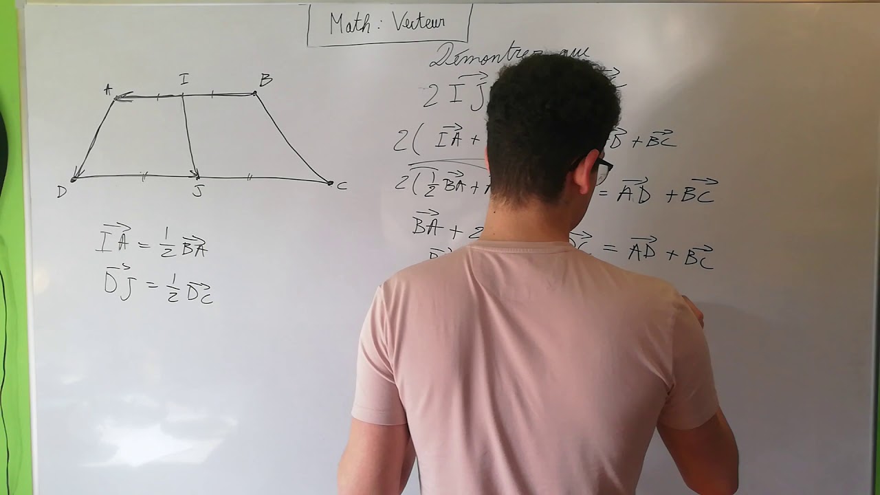 Vecteur : démontrer une égalité vectorielle dans un quadrilatère