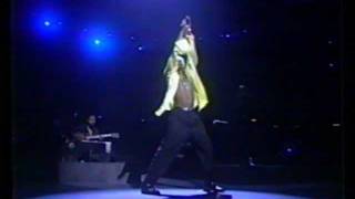 Whitney Houston & Bobby Brown: Sammy Davis tribute "Mr Bojangles"  1997 chords