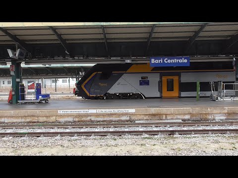 Video Treni a Bari Centrale: ETR 322 Newag FSE in arrivo e ETR 421 063 Rock di profilo in partenza!