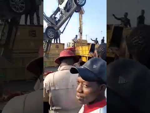 [Video] Miracle Rescue at Mile 2: Driver Survives as 40ft Container Crushes Car