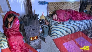 Trapped in –45°C Blizzard | Extreme Snowstorm and wolves, I