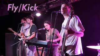Download Lagu Fly/Kick at The Waiting Room, London Download Lagu Fly/Kick at The Waiting Room, London