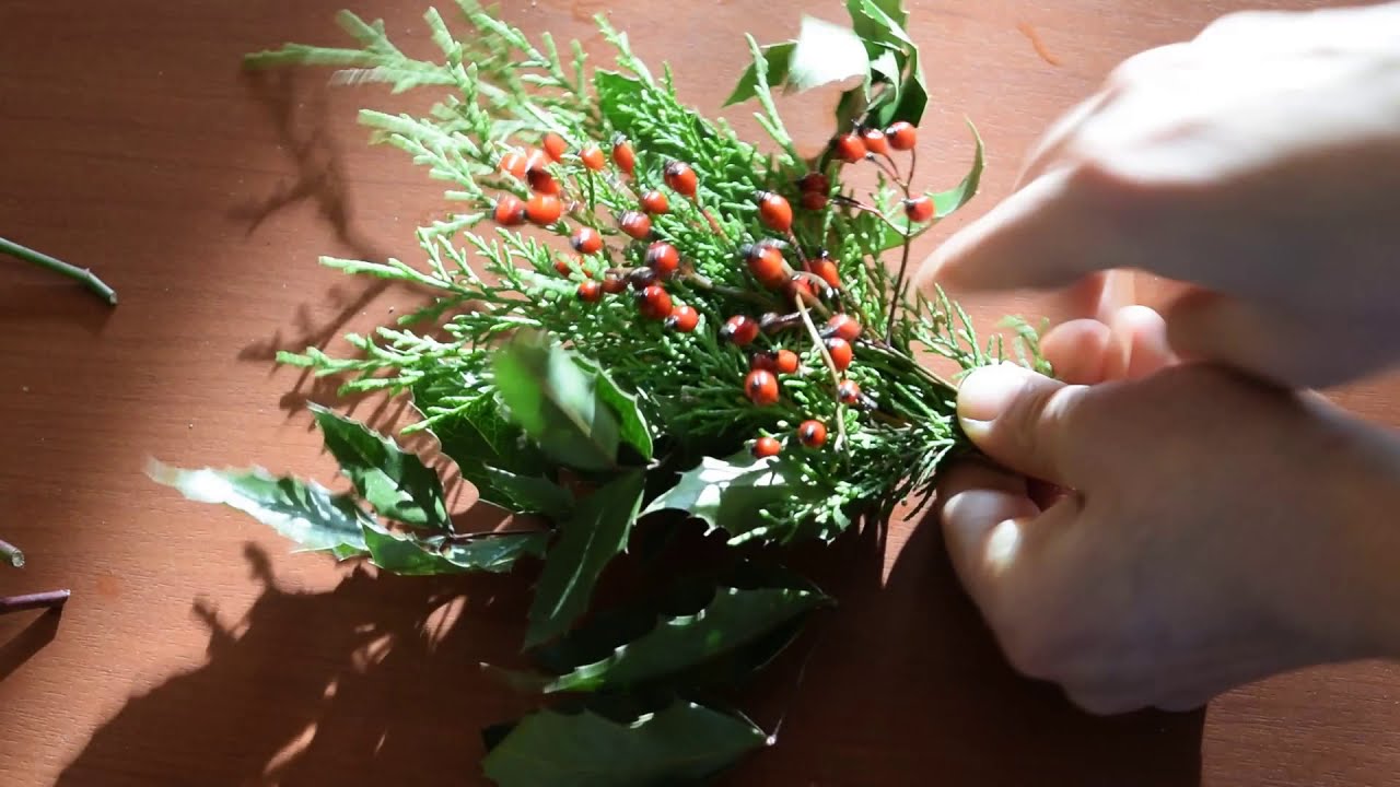 Wianek na drzwi w stylu naturalistycznym