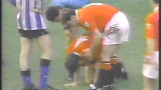 1993 (April 10) Manchester United 2 -Sheffield Wednesday 1 (English Premier League)