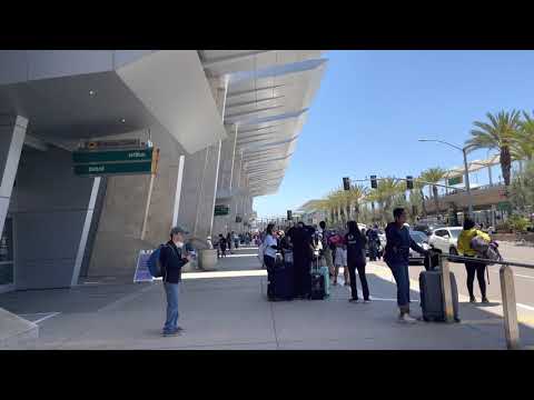 Vidéo: Guide de l'aéroport international de San Diego