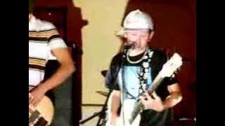 Little Chris, Checking it out, Victoria Hotel