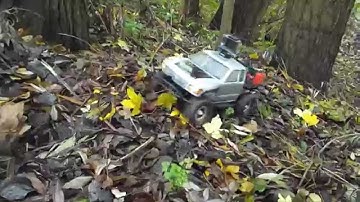 Normal RC - Trailing in the Woods - Axial SCX 10 Honcho