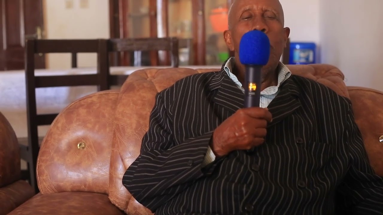 MWAKIRE IJAMBO HAMWE NA MUZEE REV GICIRO FABIEN