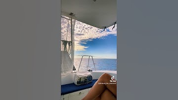 A beautiful day on the ocean #rebootthecatamaran #catamaran #lagoon380 #sailing #nofilter #boat