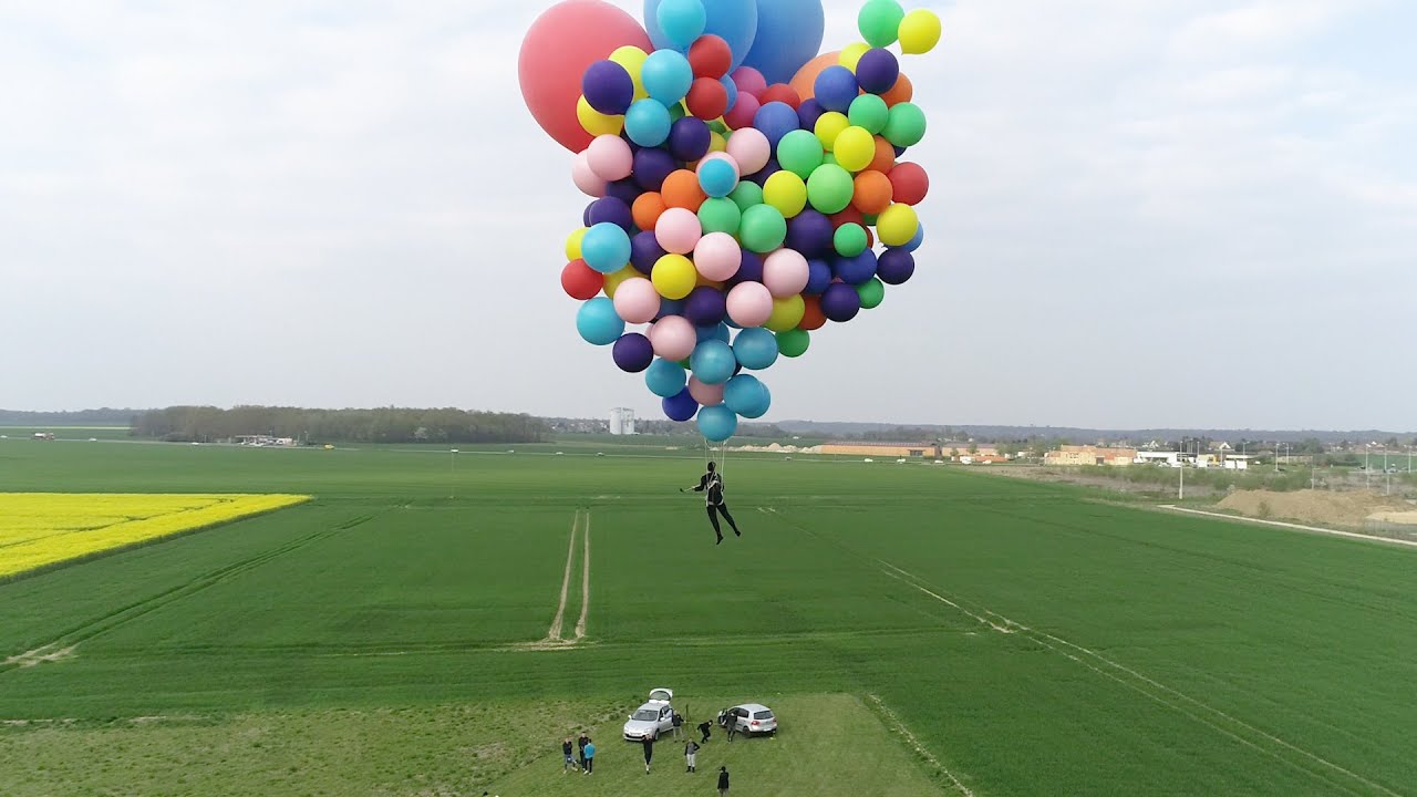 Flying In Sky   With Balloons