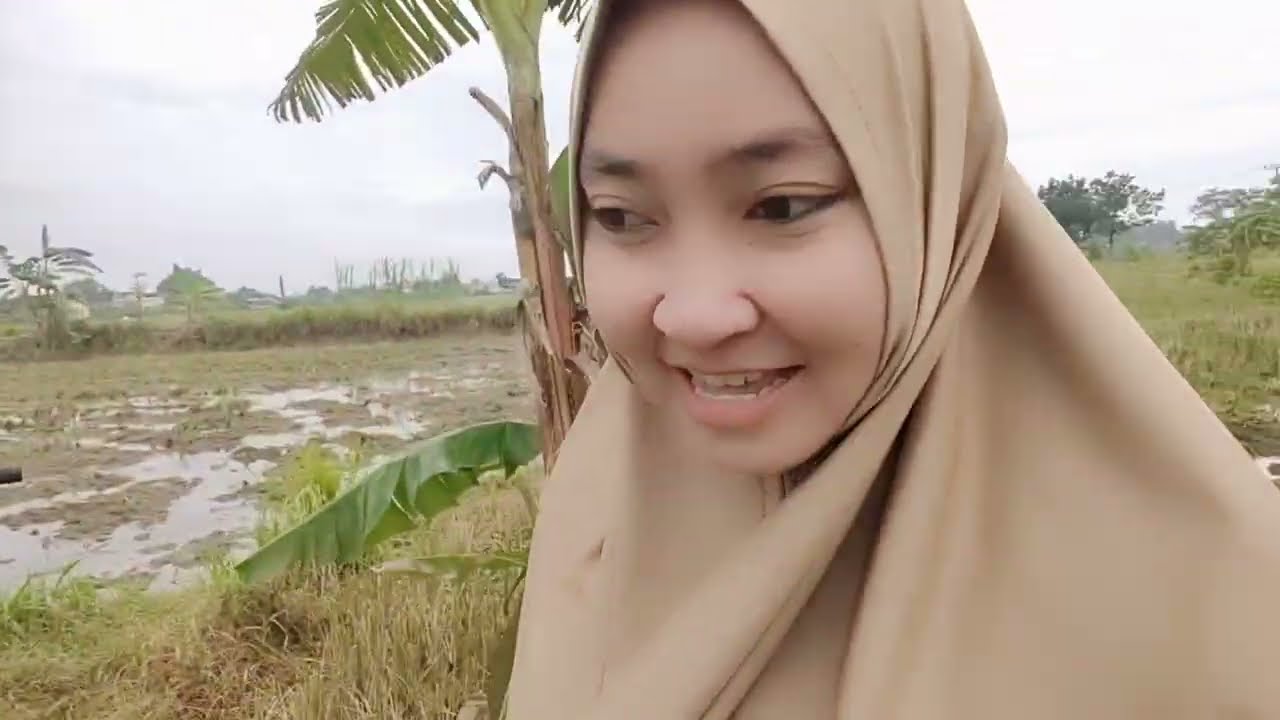 NGUNDUH MENYOK BERSAMA IBU dan Akang Kasep