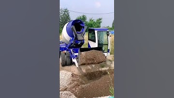 Concrete automatic loading and unloading mixer truck #factory #concrete #concretemixer