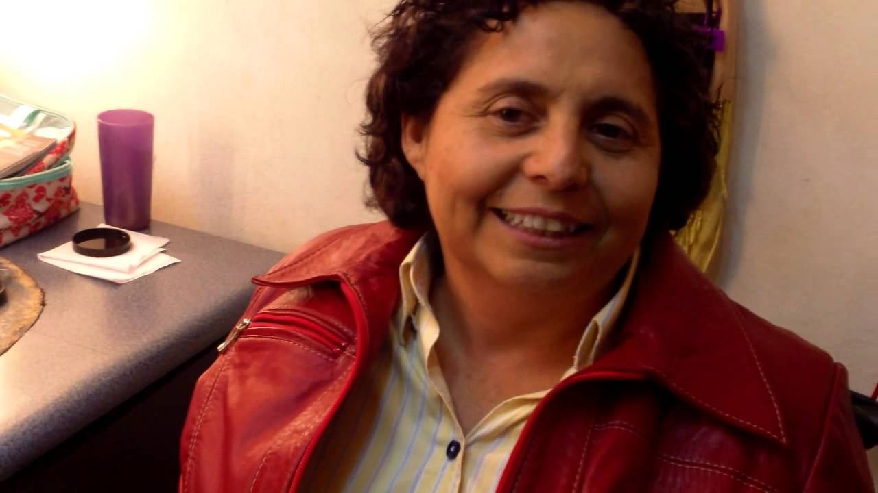 Javana  Carmin