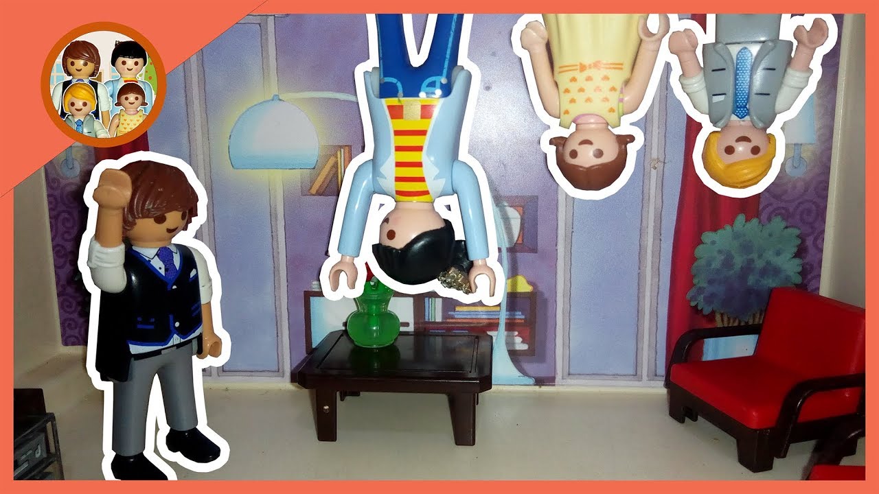 يوم الشقلبة العالمي 🙃 _ يوميات عائلة احمد و زينة _ play mobil